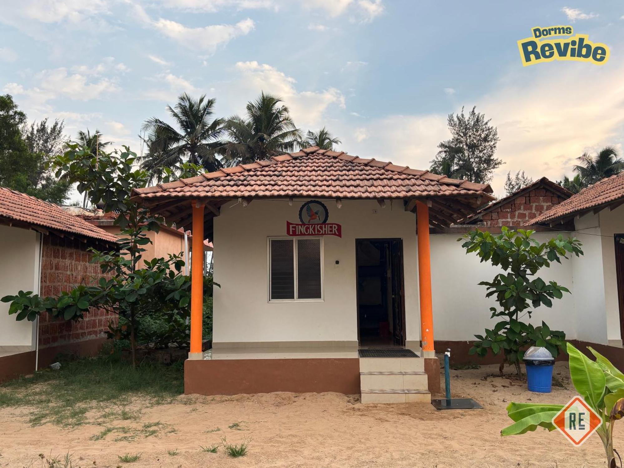 Revibe Beach Hostel Gokarna Gokarna  Exterior photo